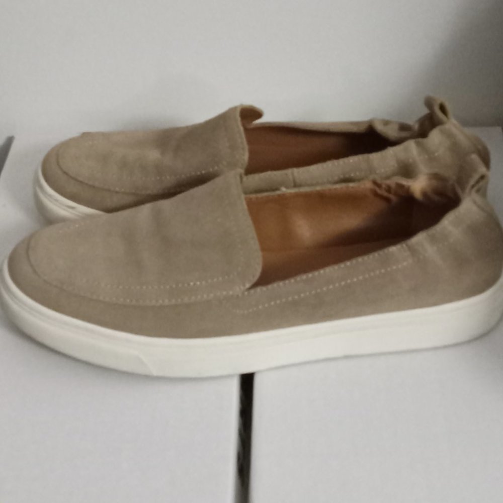 Lucky Brand Lindai womens slip on shoes flats loafers comfy EUC sz 7